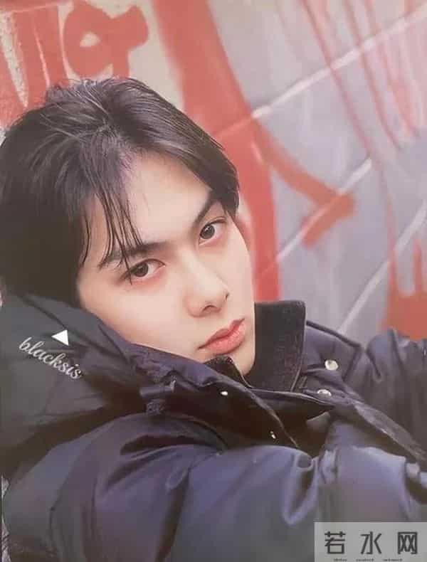 畑野浩子-昔日世界第一美少年：历经一次婚姻，至今仍未娶相伴多年女友 。