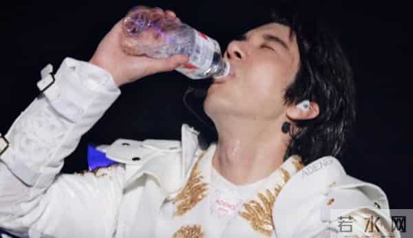 娃哈哈代言人换成谁了