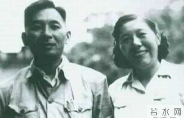 苏小明红河谷-1980年,歌曲《军港之夜》走红后却备受批评,叶飞拍板:大胆地唱