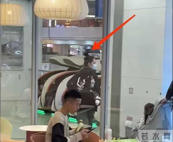 郭碧婷向佐婚纱照