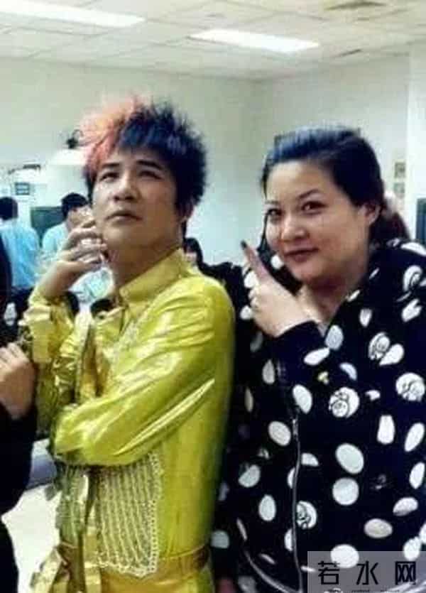 大张伟被老婆拎