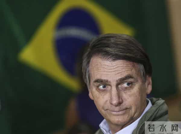 巴西总统拒接种疫苗