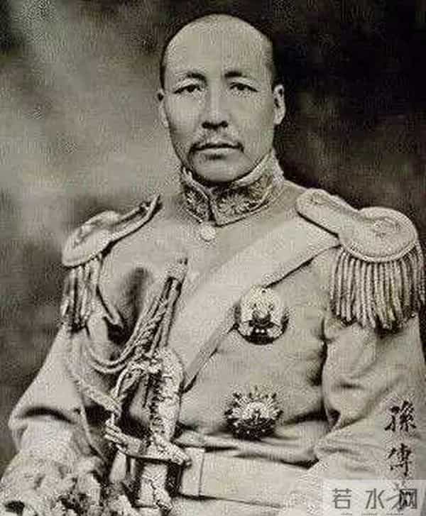 刺杀孙传芳-刺杀孙传芳的凶手施剑翘为何没有受到惩罚?冯玉祥帮了大忙