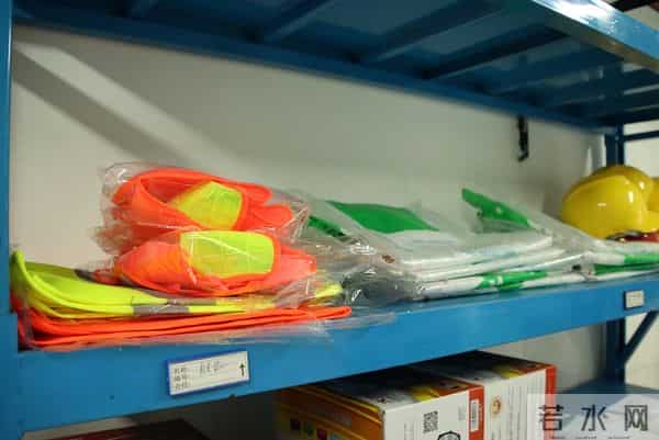 台风烟花逼近上海