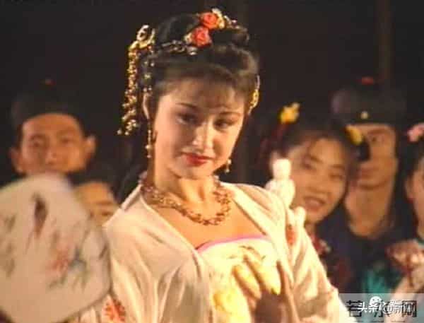 于月仙年轻照片