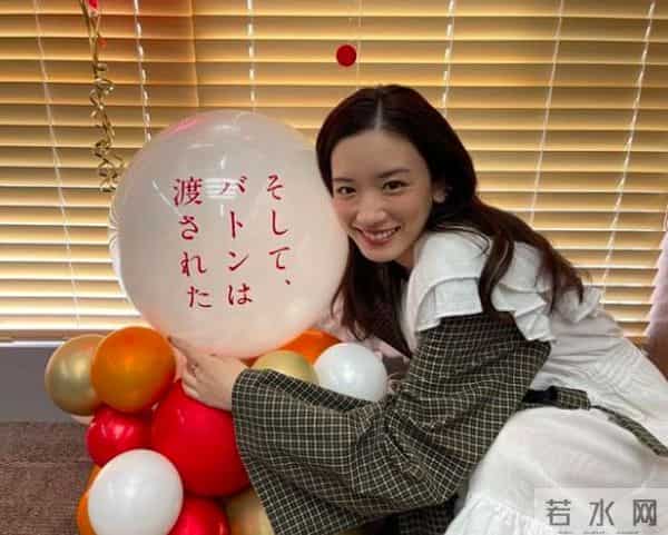 黑泽朋世确诊新冠