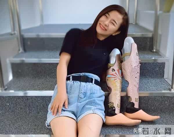 廖智现任老公-无腿舞者廖智40岁怀4胎,大女儿在08年地震丧生,离婚后遇到真爱