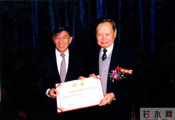 诺奖得主-童年未想过当科学家