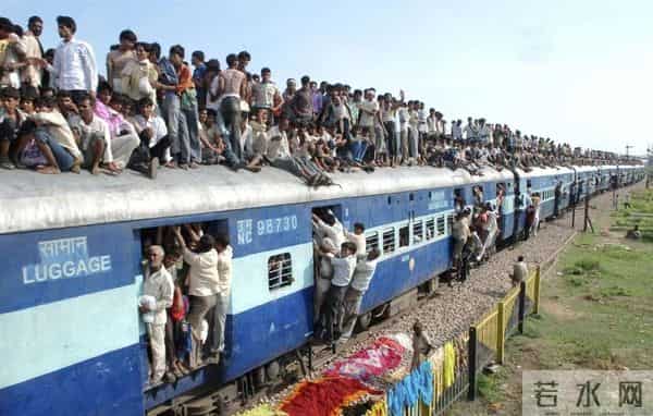 印度火车-这辆印度火车绝对改变你对印度脏乱差的印象,160000车票考虑下吧