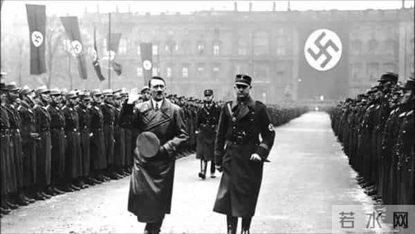 进攻列宁格勒-列宁格勒保卫战,被德军围困900天,列宁格勒为何都没陷落?