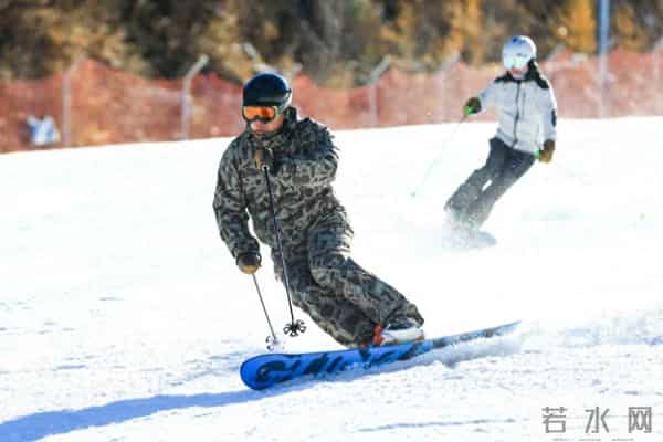 肖恩怀特滑雪-冬奥小城的滑雪新事