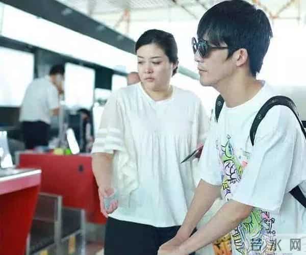 大张伟被老婆拎