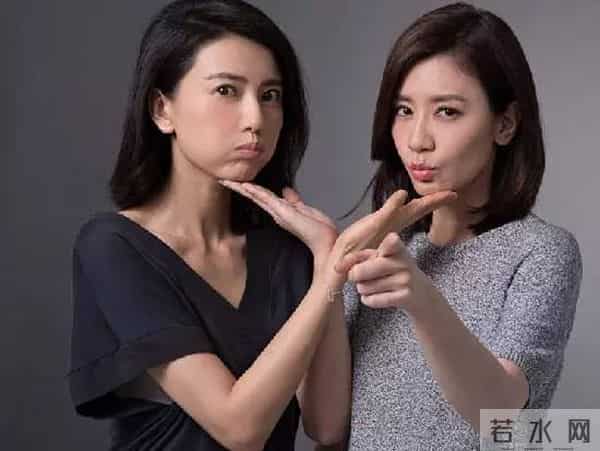 高圆圆看望贾静雯