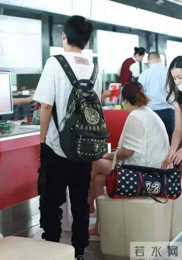 大张伟被老婆拎