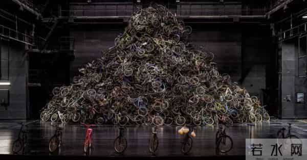 天堂隔壁是疯人院