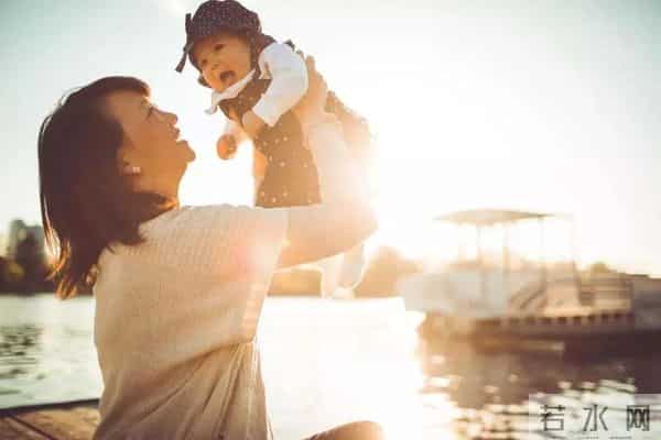 毫不保留的爱-这样毫无保留、不求回报的爱,以后或许再也没有人给你了