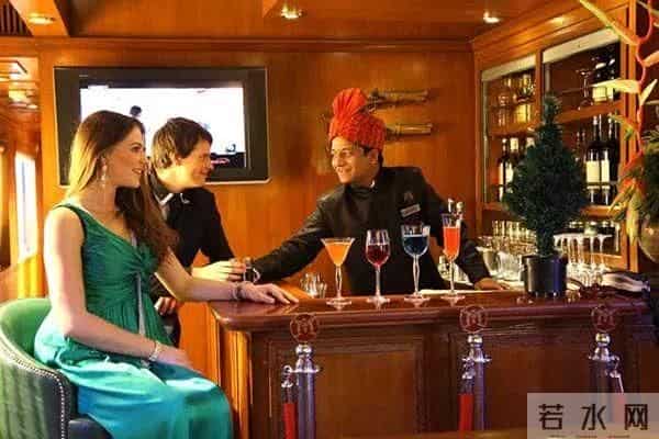 印度火车-这辆印度火车绝对改变你对印度脏乱差的印象,160000车票考虑下吧