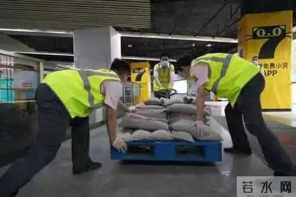 台风烟花逼近上海