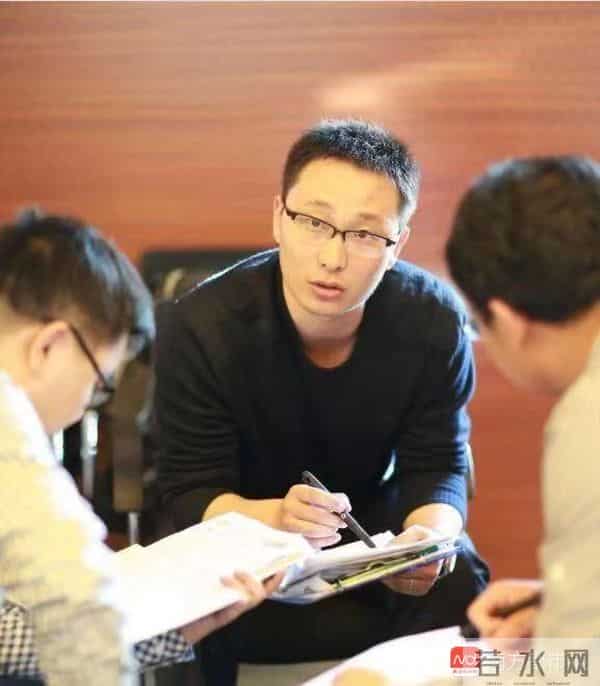 金也淘-埃航空难80后遇难者金也淘:曾常驻南苏丹,去年出差达260天