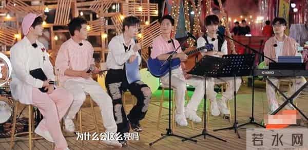 周冬雨王一博用歌声唤醒苏绣