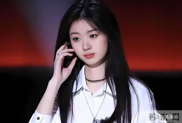 中国好声音冠军单依纯