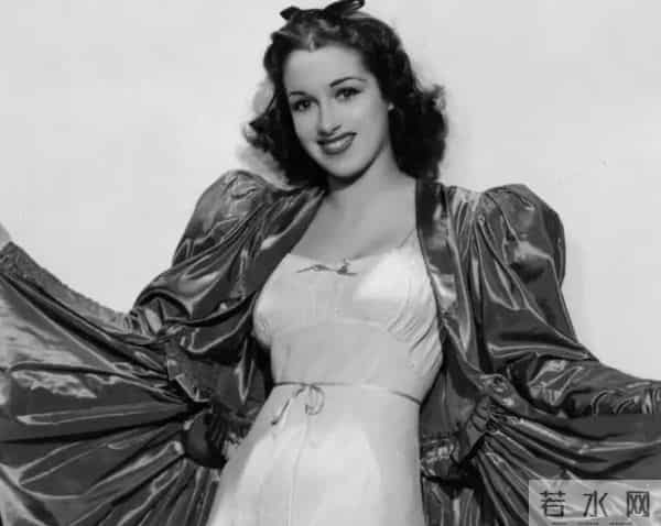 飞利浦亲王-菲利普亲王:英女王的丈夫,出轨30个情人,有长腿演员有富商之女