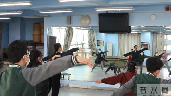 特写：这里的阳光同样灿烂