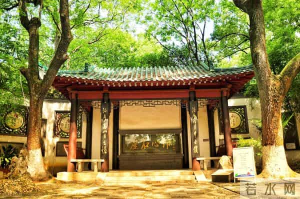 “一剑钟情”，跟朋友兰兰在武汉三天两夜旅游小日记