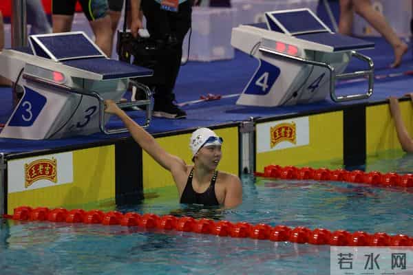 体坛联播|梅西夜访新诺坎普,亚特兰大主帅尤里奇下课