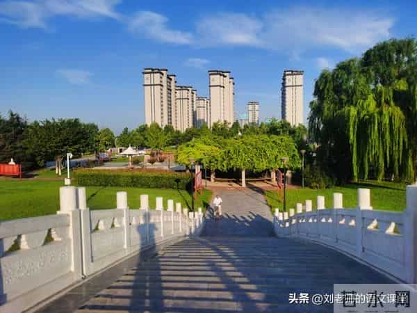 四年级下册语文第四单元《我的动物朋友》高分作文3篇+评语