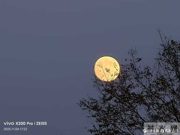 行摄华山——农历九月十五的月亮