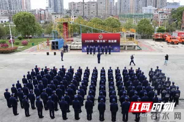 弘扬雷锋精神，传承红色基因——永州消防开展学雷锋实践活动综述