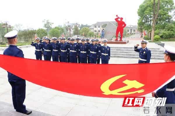 弘扬雷锋精神，传承红色基因——永州消防开展学雷锋实践活动综述