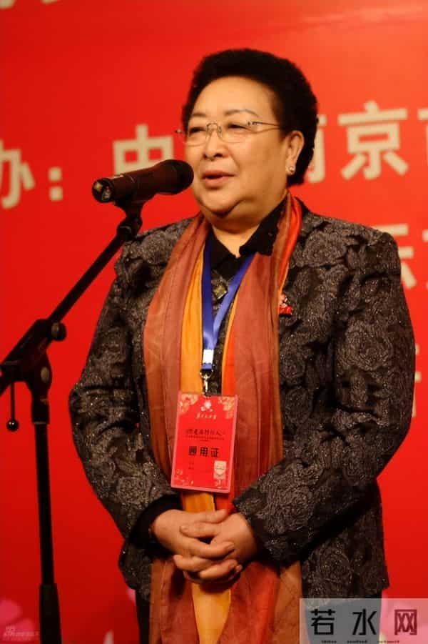 名和利,再加上冯巩,也救不了“不安分”的牛群