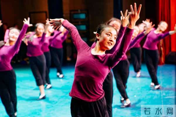 致我们终将值得的青春