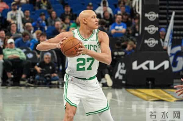 沃尔什谈表现：保持心态沉稳并展现出活力 这是一种平衡