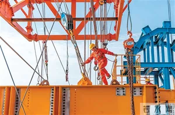 千米长虹  飞跃金陵