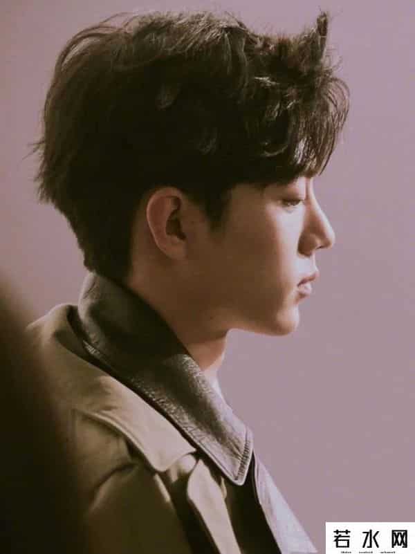 那5年,那年他安静坐在角落聆听，5年后我们终于读懂了那次聚会的意义