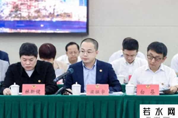 梁振宇,梁振宇：善的杠杆撬起爱的力量