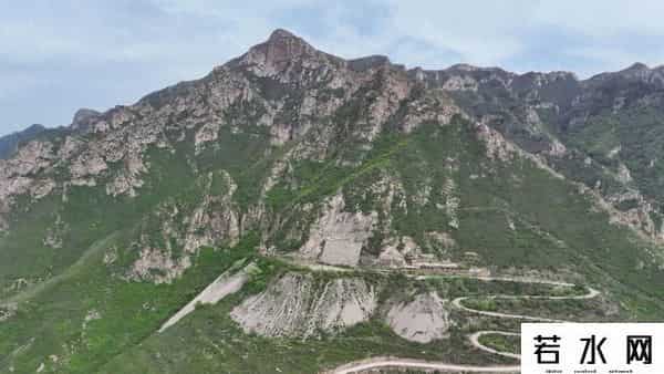 红岸基地,网友看完,缓缓打出4个字:红岸基地!