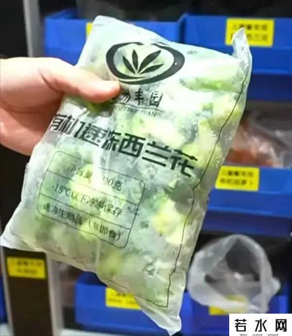 西贝塌房，麻六记却赢麻了！只因张兰做对了这件事