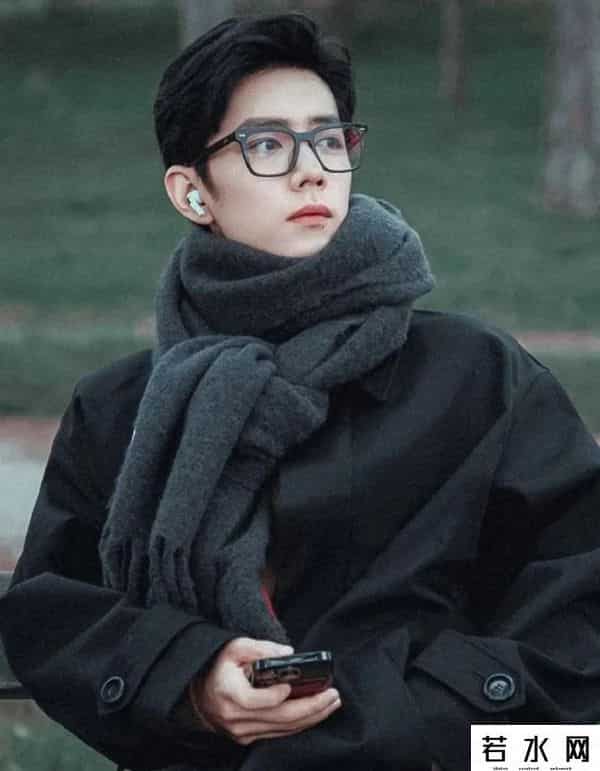 那5年,那年他安静坐在角落聆听，5年后我们终于读懂了那次聚会的意义