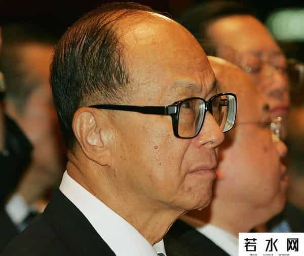 李嘉诚预言成真？未来十年，手握现金房产或贬值，聪明人布局这4样