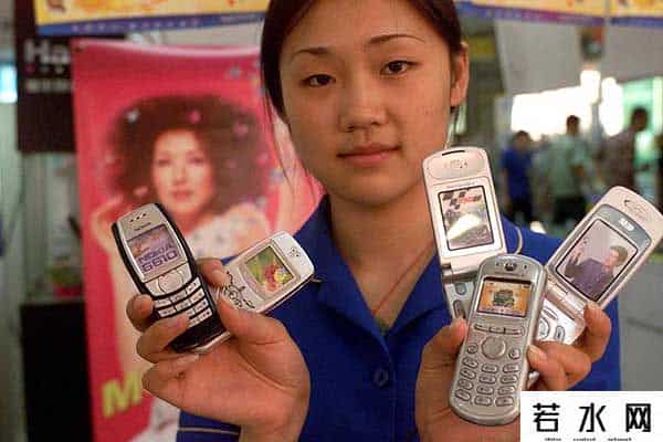 键盘图,图忆｜手机“全屏”时代：细数那些曾经风靡的“键盘”手机