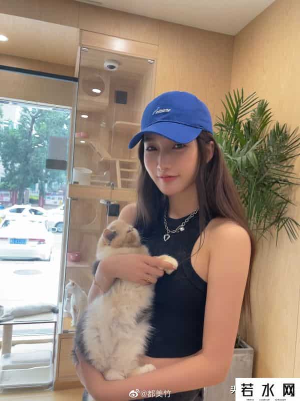 梅格妮,都美竹下决战书！证据够吴亦凡吃10年牢饭，限他24小时内道歉退圈