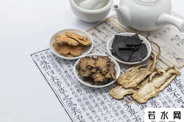 中药股缘何“叫好不叫座”？—深度解析其二级市场表现疲软之因。