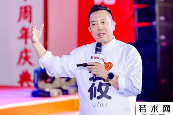 县城医生之子，西贝创始人贾国龙，大学时退学经商九五年年入百万
