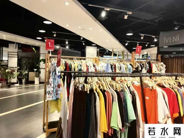 正道花园,郑州一商场卖“1元衣服”？多方回应