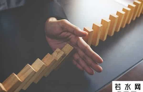 阎利珉,数据、算法,催生了AI时代的腐败