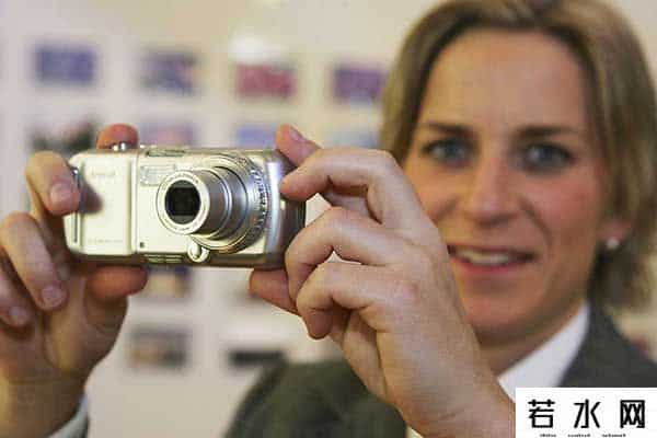 键盘图,图忆｜手机“全屏”时代：细数那些曾经风靡的“键盘”手机